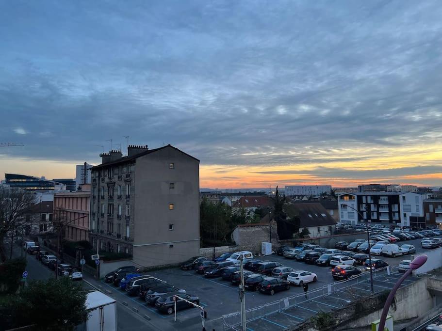 Comfy, Cosy, And Spacious Apartment Near Paris Bezons Eksteriør billede