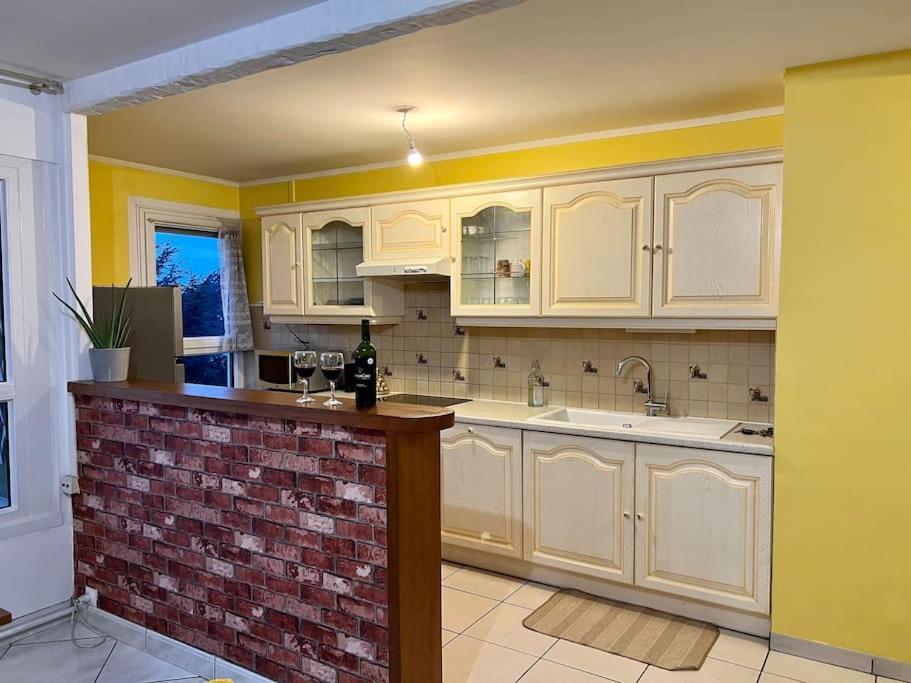 Comfy, Cosy, And Spacious Apartment Near Paris Bezons Eksteriør billede